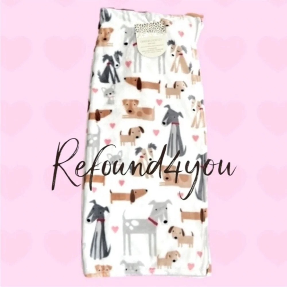 Cynthia Rowley - ’Dogs & Hearts’ Oversized Throw 60”x 70” NWT. Firm!